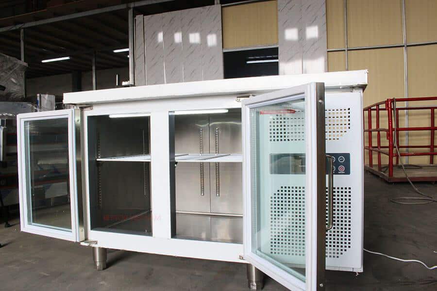 Bàn mát 2 cánh có kính 1.5m-3