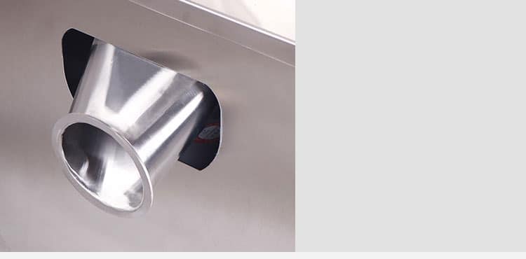 Máy Nghiền Dược Liệu Wn-200 6 Đầu ra của máy được làm bằng thép 304