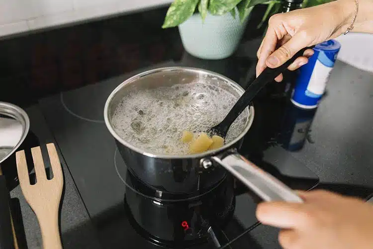 Bếp từ bosch, [Giải đ&aacute;p thắc mắc:] Bếp từ Bosch c&oacute; tốn điện kh&ocirc;ng? V&agrave; chia sẻ những mẹo sử dụng bếp từ bosch tiết kiệm điện