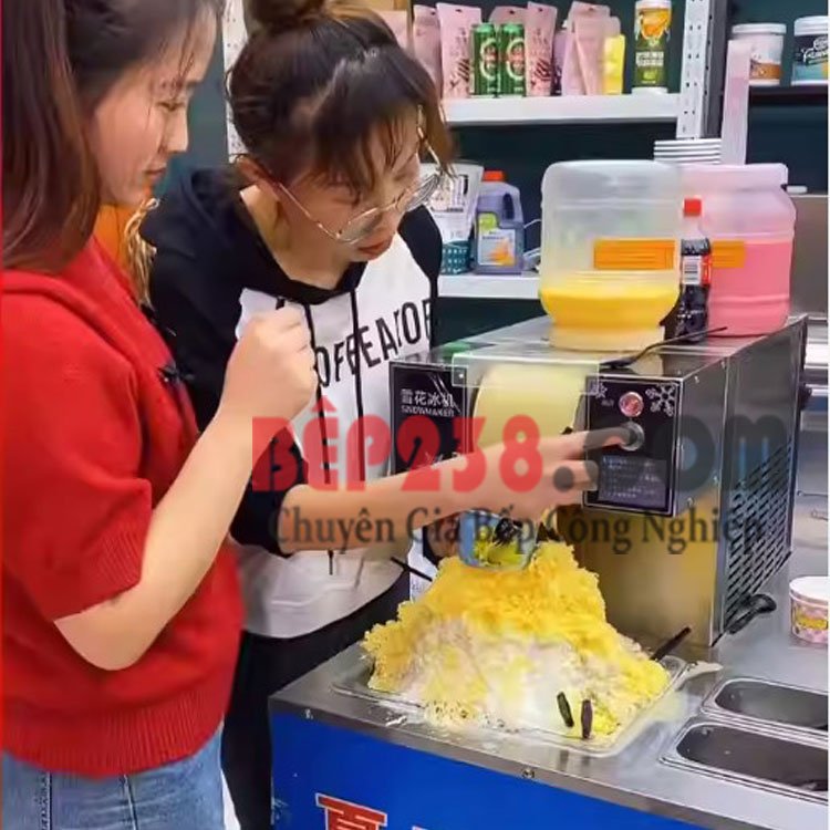 Xe đẩy kiot làm kem bông tuyết, Xe đẩy kiot làm kem bông tuyết &#8211; Xu hướng kinh doanh xe đẩy kiot mới trong mùa hè nắng nóng